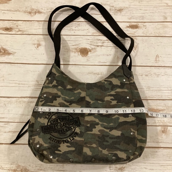 Harley-Davidson Camouflage Bucket Shoulder Bag With Studs - Picture 10 of 14